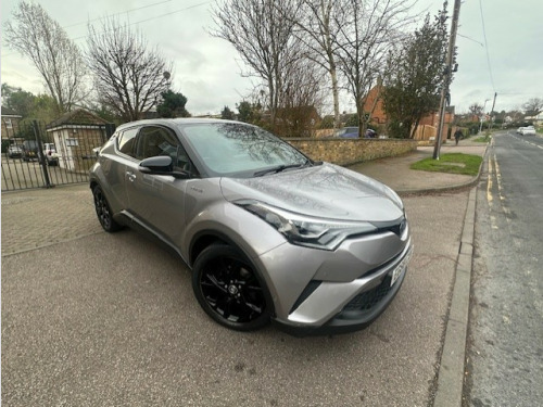 Toyota C-HR  DYNAMIC 5-Door