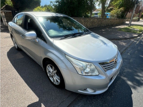 Toyota Avensis  VALVEMATIC TR 4-Door