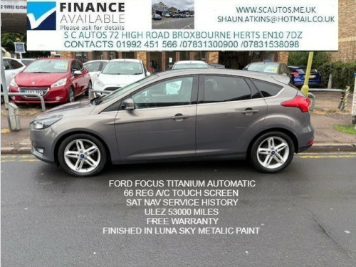 Ford Focus TITANIUM 5-Door