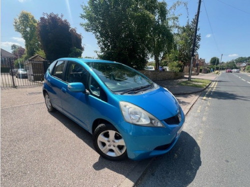Honda Jazz  I-VTEC ES I-SHIFT 5-Door