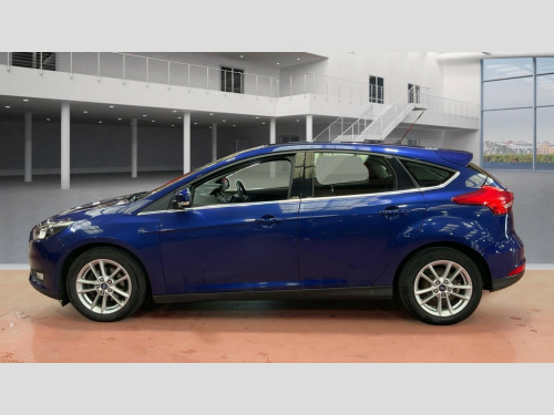 Ford Focus  ZETEC 5-Door