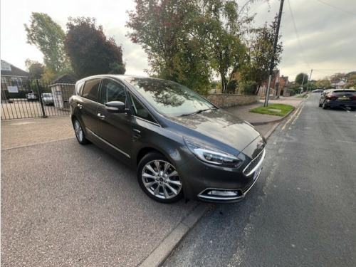 Ford S-MAX  2.0 TDCi Vignale MPV 5dr Diesel Powershift Euro 6 (s/s) (180 ps)