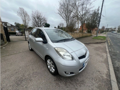 Toyota Yaris  1.33 Dual VVT-i T Spirit Hatchback 5dr Petrol Manual Euro 5 (s/s) (101 ps) 