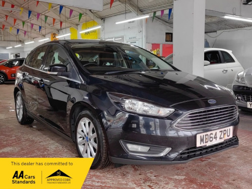 Ford Focus  1.6 TDCi Titanium Hatchback 5dr Diesel Manual Euro 5 (s/s) (115 ps)