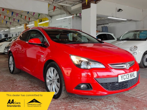 Vauxhall Astra GTC  1.4T SRi Coupe 3dr Petrol Manual Euro 5 (s/s) (140 ps)