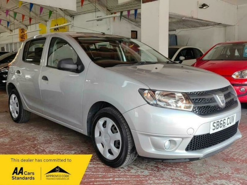 Dacia Sandero  1.2 Ambiance Hatchback 5dr Petrol Manual Euro 6 (75 ps)