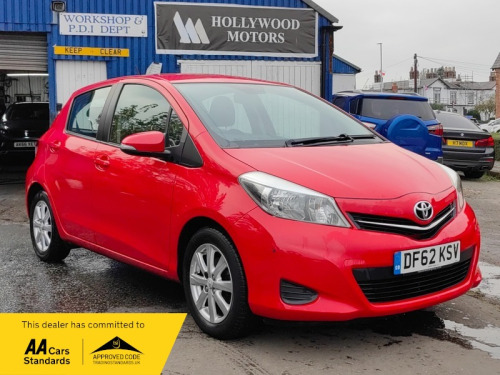 Toyota Yaris  1.0 VVT-i TR Hatchback 5dr Petrol Manual Euro 5 (69 ps)
