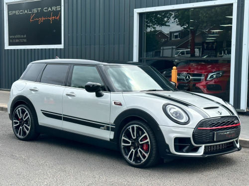 MINI Clubman  2.0 Clubman John Cooper Works 306HP