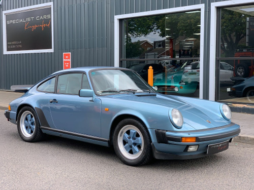 Porsche 911  Carrera Sport Coupe 3.2