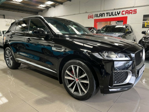 Jaguar F-PACE  3.0 D300 V6 S SUV 5dr Diesel Auto AWD Euro 6 (s/s)