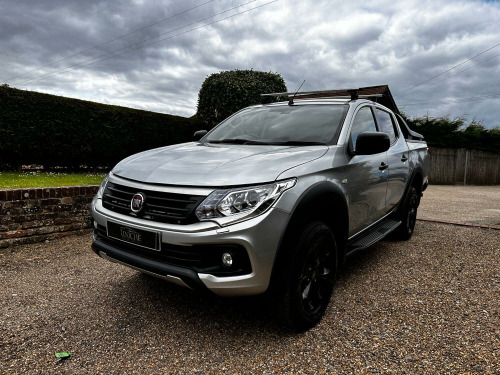 Fiat Fullback  2.4 Fullback Cross Double-cab 2.4 180hp 4wd Cross