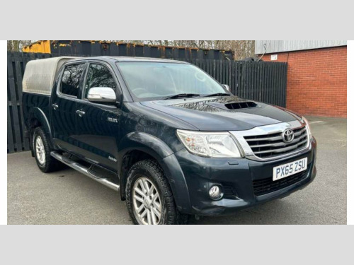 Toyota Hi-Lux  3.0 D-4D Invincible