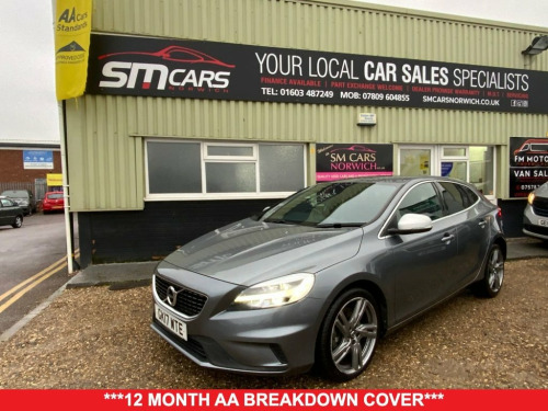 Volvo V40  2.0 D3 R-Design Pro Hatchback 5dr Diesel Manual Eu