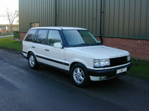 Land Rover Range Rover  Ref 8389 In Transit Refundable Deposit Can Secure Range Rover P38 4.0 S - E