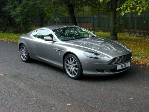 Aston Martin DB9  Ref 8410 - Aston Martin DB9 5.9.V12 Coupe - RHD - UK CAR