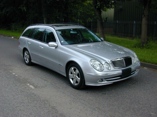 Mercedes-Benz E-Class E320 REF 8439 - IN TRANSIT REFUNDABLE DEPOSIT CAN SECURE - MERCEDES W211 E CLASS