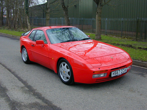 Porsche 944  REF 8452 - PORSCHE 944 TURBO COUPE UK - RHD - EXCEPTIONAL!