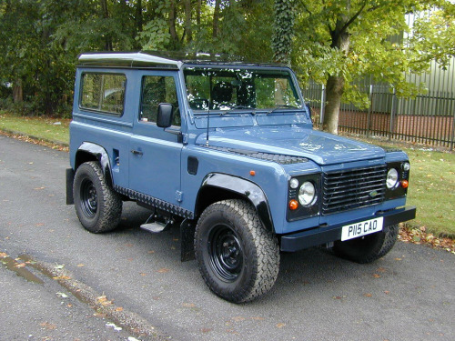 Land Rover 90  Ref 8513 - Land Rover Defender 90 SWB 300 tdi - Custom build (RHD - UK Car)