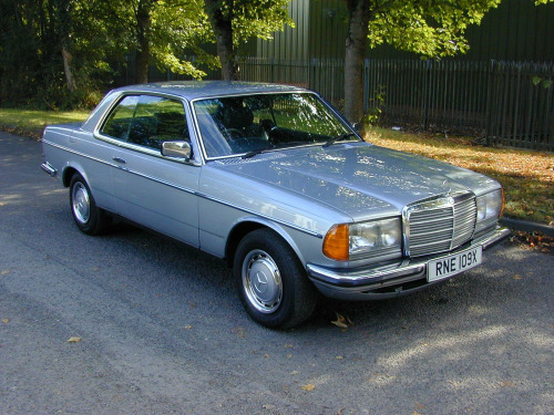 Mercedes-Benz 230  ref 8514 - Mercedes Benz W123 230ce Coupe Manual (RHD - UK Car)