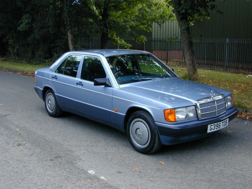 Mercedes-Benz 190  Ref 8518 - Mercedes Benz 190 2.0e Automatic (RHD - UK Car)