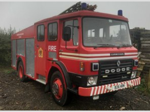 Renault PREMIUM  Ref 8530 - Dodge G Series Carmichael Vintage / classic Fire Engine - Just 9