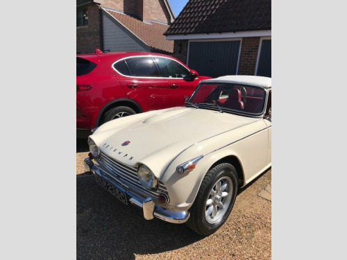 Triumph TR4  Ref 8660 - Triumph TR4a IRS Surrey Top (RHD - UK Car)