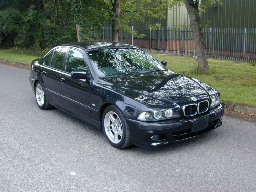BMW 5 Series 525 Ref 8666 - IN TRANSIT REFUNDABLE DEPOSIT CAN SECURE - BMW E39 525 2.5 Auto 