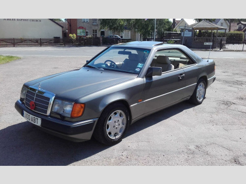 Mercedes-Benz 300  Ref 8666 - Mercedes Benz W124 300ce Coupe Automatic â€ Air Con (RHD - UK Ca