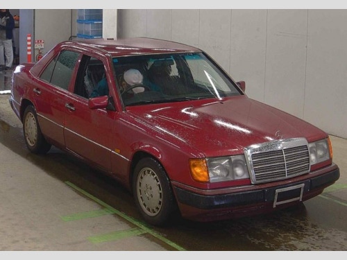 Mercedes-Benz 260  Ref 8682 - Mercedes Benz W124 260e Petrol Automatic â€ Air Con (RHD - Fresh