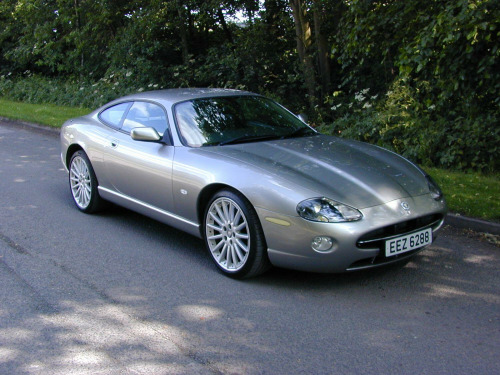 Jaguar XK8  Ref 8707 - Jaguar XK8 4.2 S Final Edition Coupe - ULEZ (RHD - UK CAR) 
