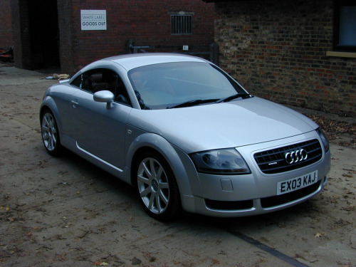 Audi TT  Ref 8749 - Audi TT Mk1 (8N) 2.0 225 Quattro Coupe Manual - 33k MILES! (RHD 