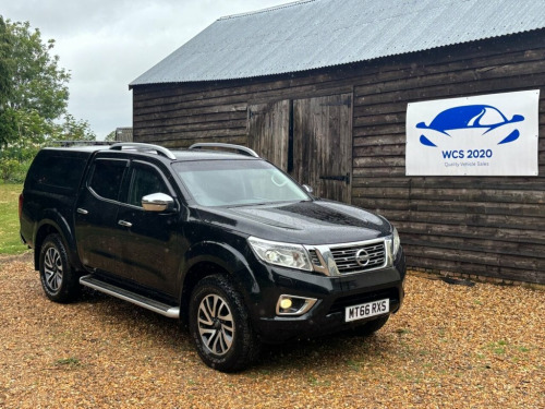 Nissan Navara  2.3 dCi Tekna Pickup Double Cab 4dr Diesel Auto 4W