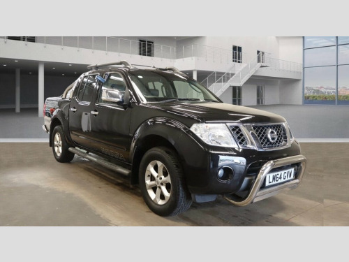 Nissan Navara  2.5 dCi Tekna Pickup Double Cab 4dr Diesel Manual 