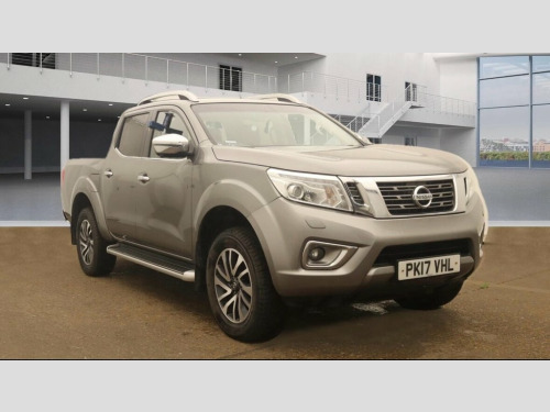 Nissan Navara  2.3 dCi Tekna Pickup Double Cab 4dr Diesel Auto 4W