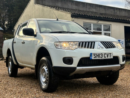 Mitsubishi L200  2.5 DI-D 4Work Pickup Double Cab 4dr Diesel Manual
