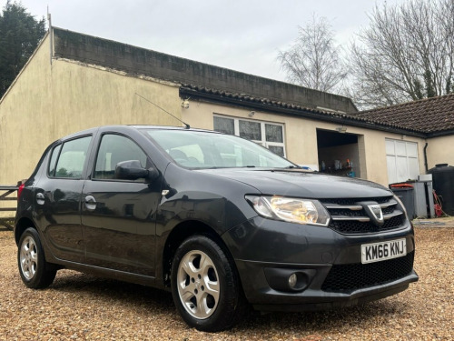Dacia Sandero  0.9 TCe Laureate Hatchback 5dr Petrol Manual Euro  