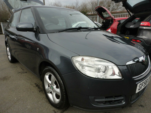 Skoda Fabia  1.4 16V 2 5dr