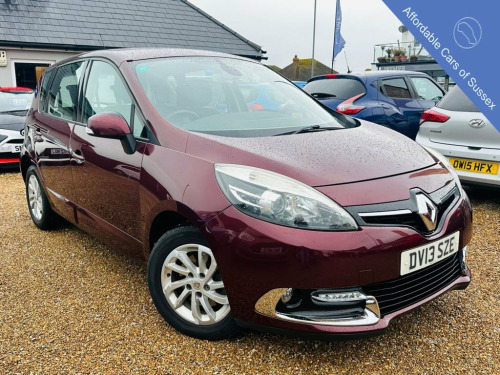 Renault Scenic  1.5 dCi ENERGY Dynamique TomTom MPV 5dr Diesel Man