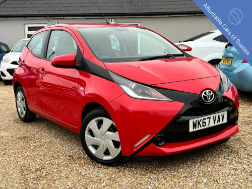 Toyota AYGO  1.0 VVT-i x-play Hatchback 5dr Petrol x-shift AUTO