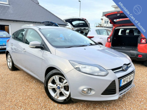 Ford Focus  1.6 Zetec Hatchback 5dr Petrol Manual Euro 5 (125 