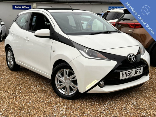 Toyota AYGO  1.0 VVT-i x-pression x-wave 5dr Petrol Manual Euro 
