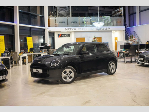 MINI Cooper  E 40.7kWh Classic Hatchback 3dr Electric Auto (184