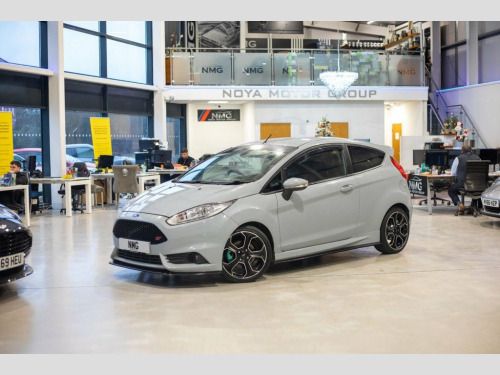 Ford Fiesta  1.6T EcoBoost ST-200 Hatchback 3dr Petrol Manual E