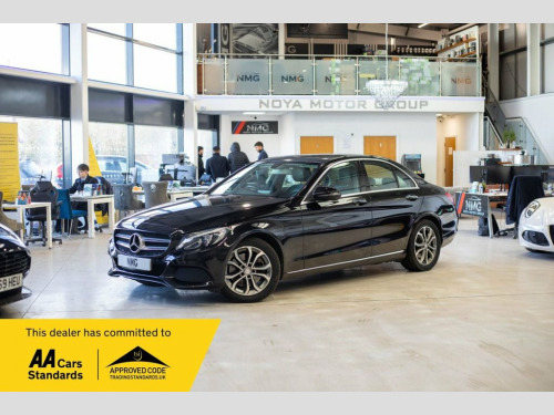 Mercedes-Benz C-Class  2.1 C300dh Sport (Premium) Saloon 4dr Diesel Hybri