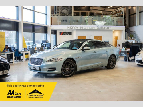 Jaguar XJ  3.0d V6 Portfolio Saloon 4dr Diesel Auto Euro 5 (2