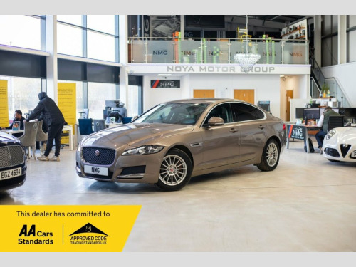 Jaguar XF  2.0d Prestige Saloon 4dr Diesel Auto Euro 6 (s/s) 