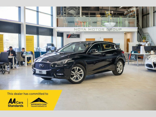 Infiniti Q30  1.5d Business Executive Hatchback 5dr Diesel Manua