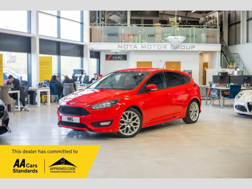 Ford Focus  1.0T EcoBoost ST-Line Hatchback 5dr Petrol Manual 