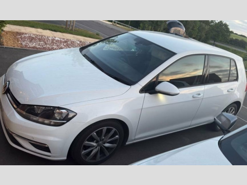 Volkswagen Golf  1.6 TDI BlueMotion Tech GT Hatchback 5dr Diesel Ma