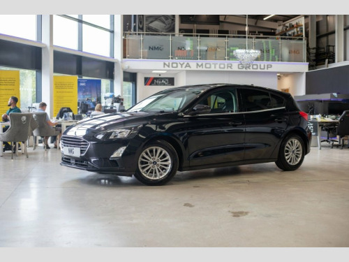 Ford Focus  1.0T EcoBoost Titanium Hatchback 5dr Petrol Manual